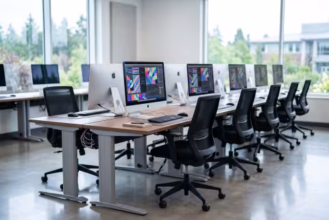 Computer lab, empty workstations — Standard page imagery, technology/IT.
